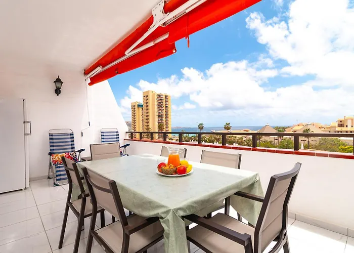 Appartement Spacious 2 Bdr Heated Pool, Garage